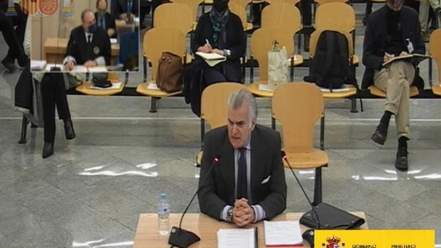 Archivo - Luis Bárcenas declara en el juicio de la caja 'b' del PP en la Audiencia Nacional