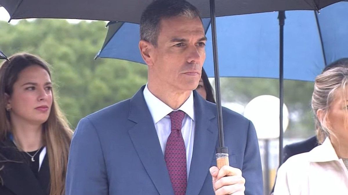 El Gobierno descubre en Huelva una placa por las víctimas de la Universidad Internacional de Andalucía en Adamuz