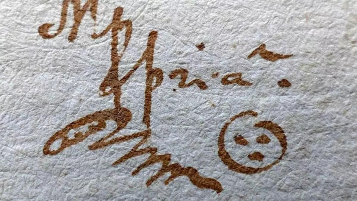 El considerado primer emoticono de la historia en un documento legal en Eslovaquia en el siglo XVII.
