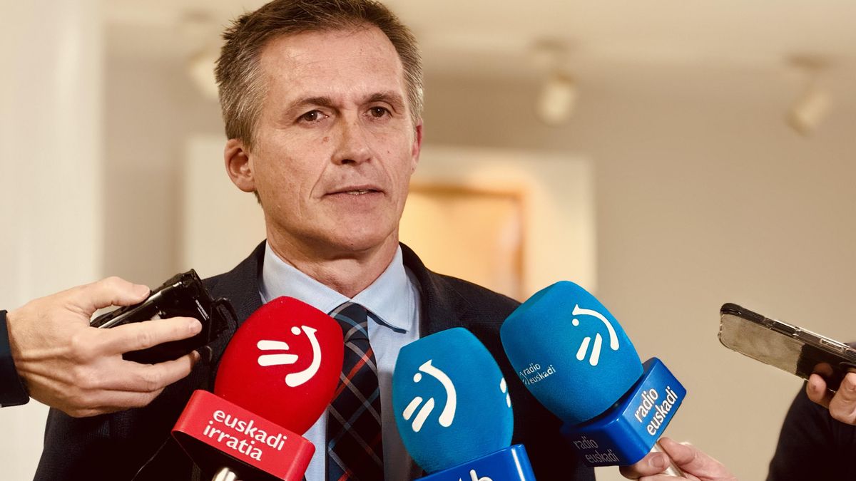 Mikel Mancisidor ya es el nuevo titular del Ararteko tras recibir el 'sí' del Parlamento Vasco en un áspero debate político