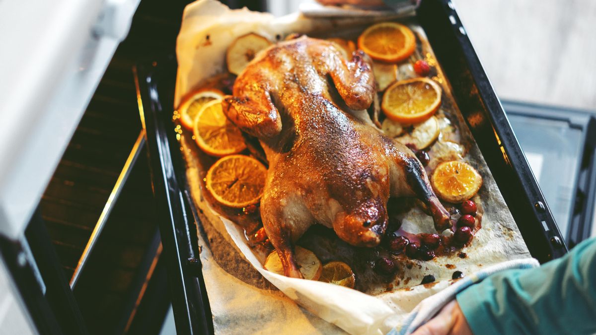 Ni seco ni sobrecocinado: la solución para asar el pavo esta Navidad y que puedes preparar con antelación