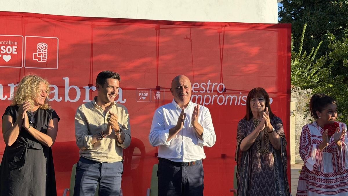El PSOE propone convertir los terrenos de Sniace en "el punto de partida" empresarial de la "nueva" Torrelavega