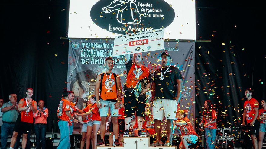 Campeonato Mundial de Comedores de Sobaos de Ambrosero.