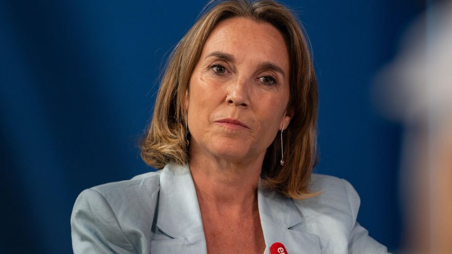 Archivo - La vicesecretaria de Regeneración Institucional del PP, Cuca Gamarra, durante una entrevista para Europa Press, a 23 de julio de 2025, en Madrid (España).