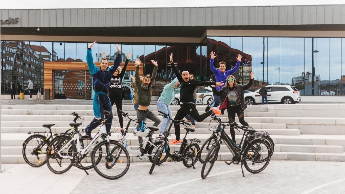 UrbanBiker abre su fábrica a León: prueba bicicletas eléctricas gratis y llévate descuentos únicos