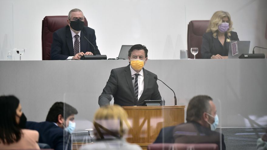 Juan José Molina, portavoz del Grupo Parlamentario de Ciudadanos, en la tribuna