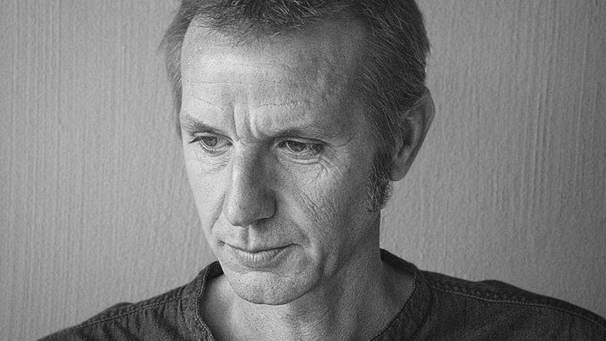 Diego Sánchez Aguilar, escritor: “No hay centros de desintoxicación para escapar del capitalismo, es decir, del lenguaje”