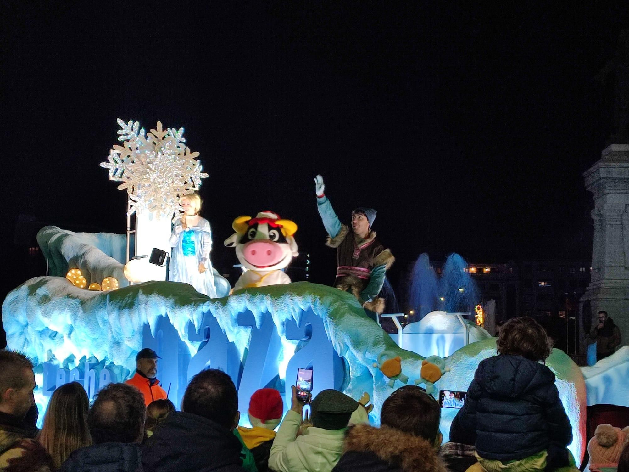 La CabalGaza iluminó León con la ilusión de Papá Noel