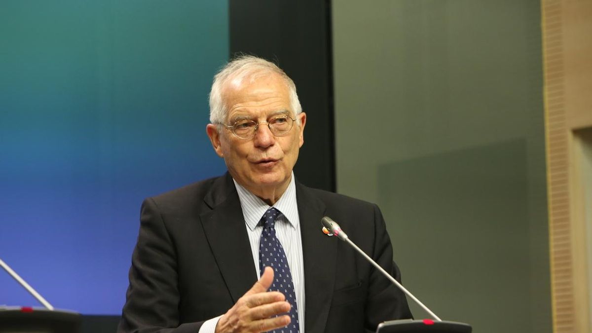 Borrell lamenta sus declaraciones sobre el exterminio de indígenas y traslada su respeto a la comunidad nativa de EEUU