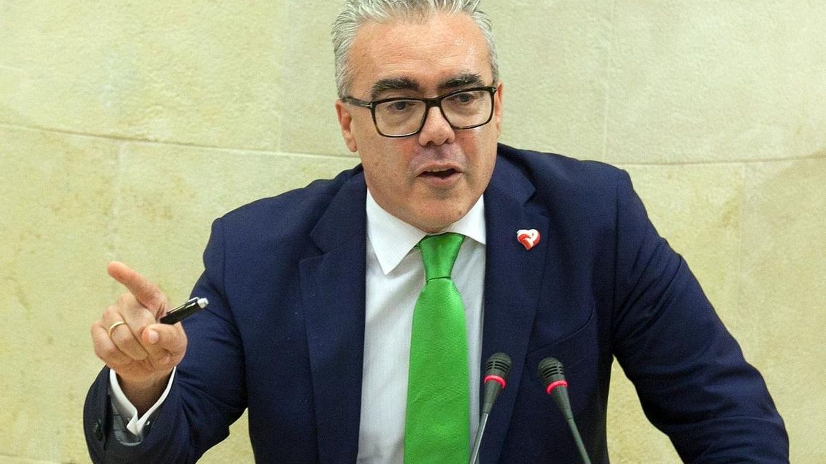El portavoz parlamentario de PRC, Pedro Hernando.
