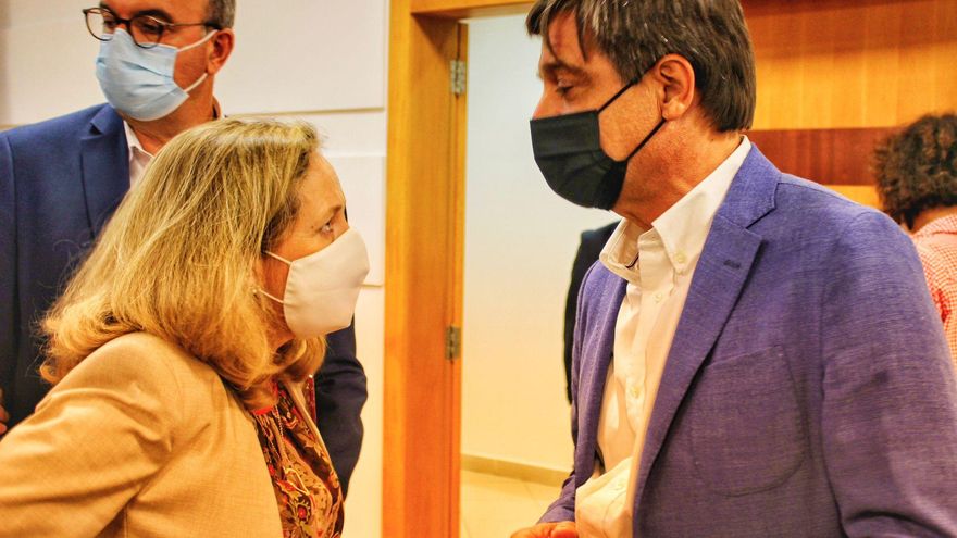 Asprocan traslada a la vicepresidenta primera del Gobierno la situación y necesidades del sector del plátano en La Palma