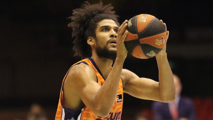 Louis Labeyrie refuerza la zona interior del Granca