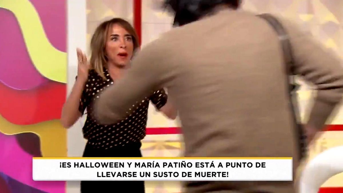 Tremendo susto de María Patiño en 'Socialité' al irrumpir un 'espontáneo' con una jeringuilla
