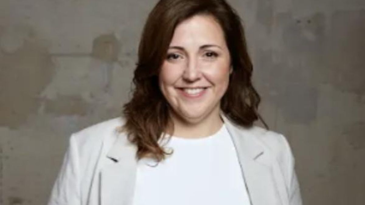 María Álvarez portada