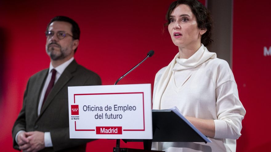 El Gobierno de Ayuso incendia a sanitarios y otros funcionarios ante su negativa a volver a la jornada de 35 horas