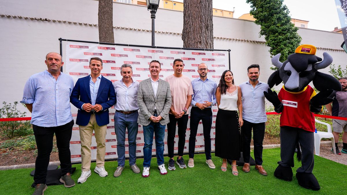 Un momento de presentación de la etapa de La Vuelta del 1 de septiembre de 2026