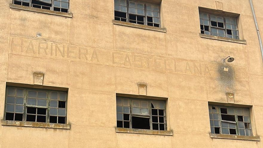 Antigua fábrica de harinas de Paredes de Nava, en Palencia.