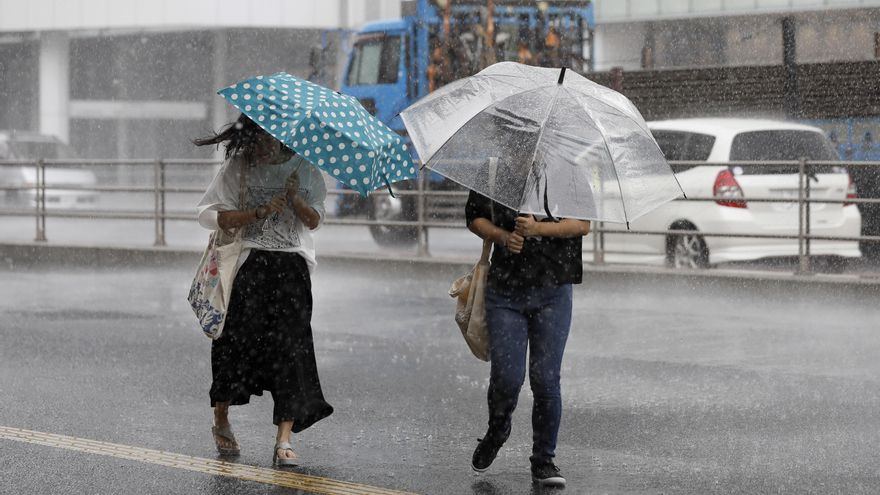 Activada la máxima alerta en el suroeste de Japón por las fuertes lluvias