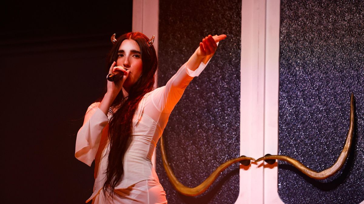 Judeline, durante una actuación