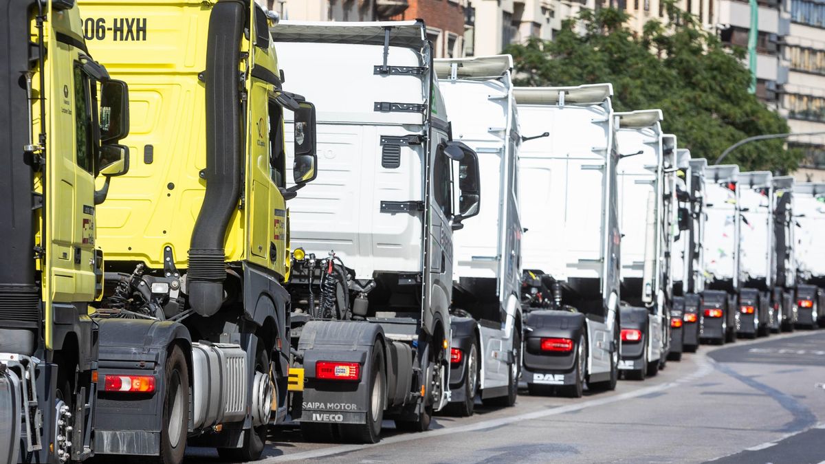 UGT desconvoca la huelga de transporte por carretera tras lograr un acuerdo sobre la jubilación anticipada de los conductores
