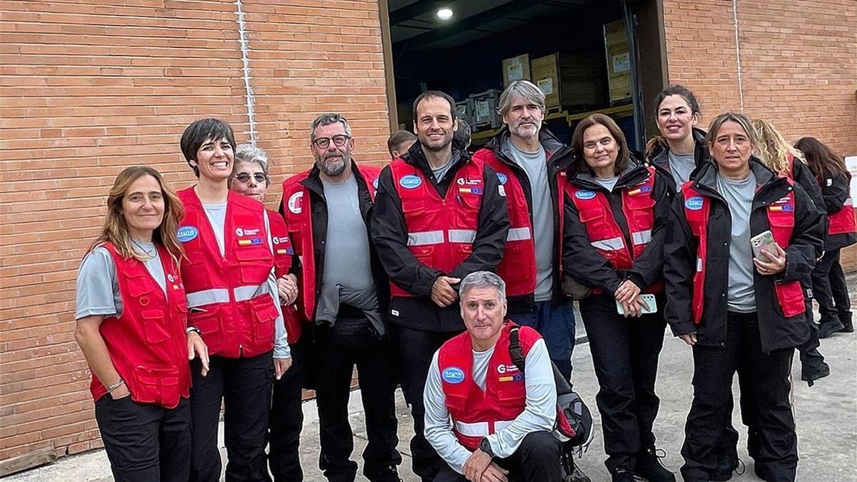 Una médica del Hospital Reina Sofía, en un contingente de ayuda humanitaria a Jamaica tras el huracán