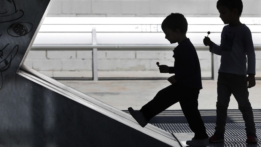 Más de un año separados de sus hijos por una decisión “precipitada” y sustentada en “meras conjeturas"