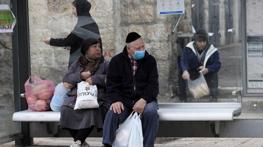 Israel registró el primer caso de infección simultánea entre Covid-19 y gripe