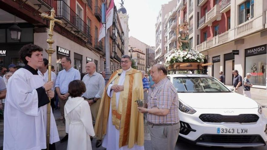 El Ayuntamiento de Valladolid restringe el tráfico en la ZBE por contaminación pero permite una procesión de taxis