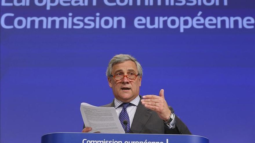 La CE insta a España a completar las reformas para detener el declive industrial