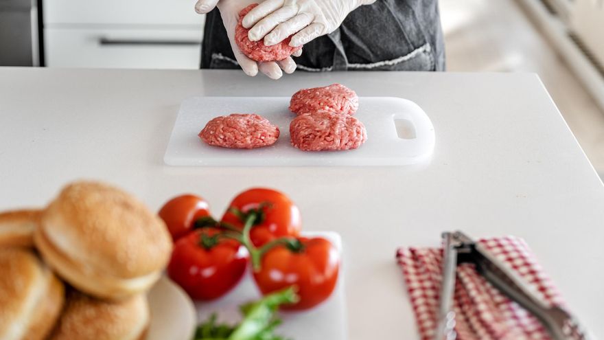 Las cuatro normas de seguridad que te ayudarán a prevenir toxiinfecciones alimentarias