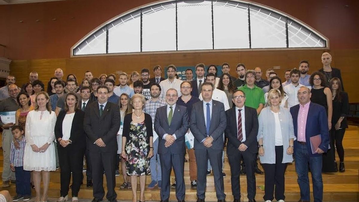Camargo premia un proyecto para emplear grafeno en baterías de coches eléctricos