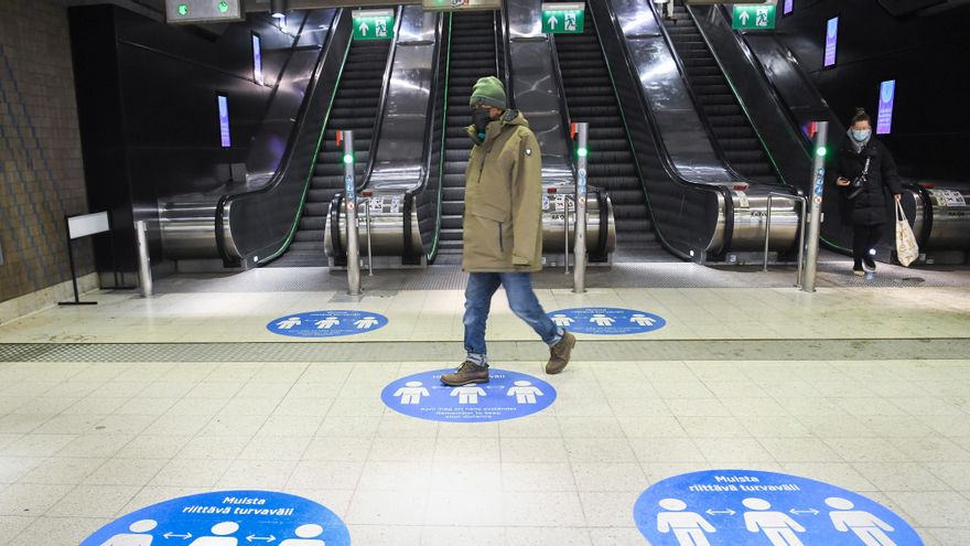 Finlandia registra récord de contagios y estudia declarar el estado de excepción EFE/EPA/KIMMO BRANDT