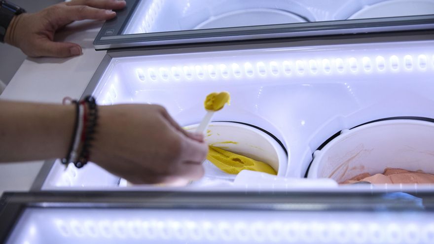 Cinco heladerías en Andalucía donde sacudirse el calor este verano y que lucen un Solete en sus vitrinas