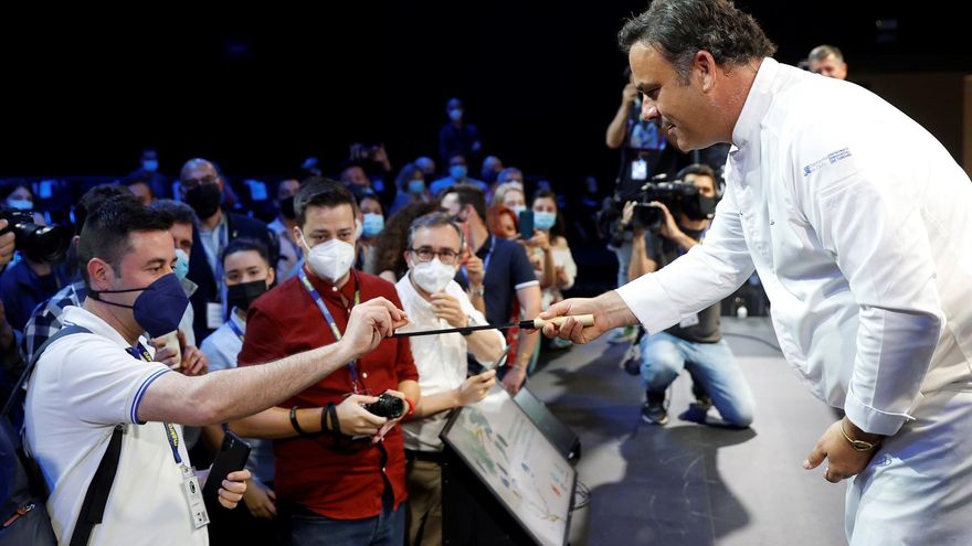 Madrid Fusión diserta sobre el pan y el aceite, bendice a los chefs del futuro e intenta pasar la página de la COVID