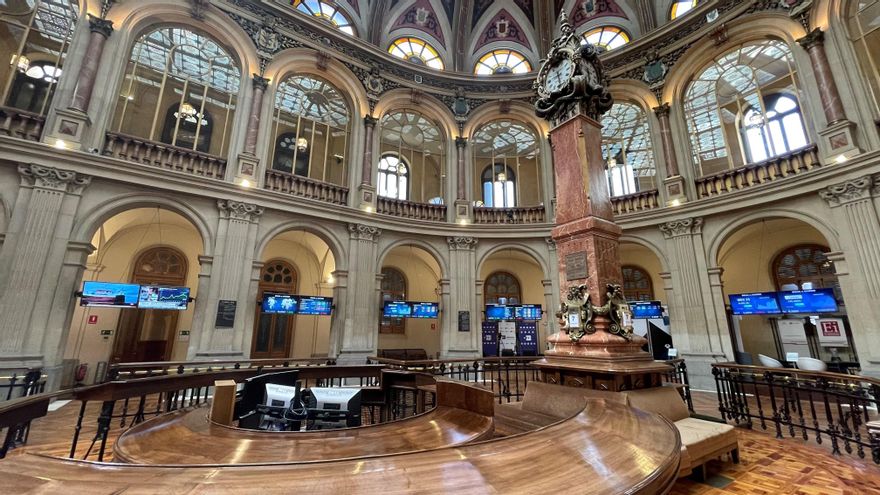 Endesa e Iberdrola pierden más de 3.400 millones en Bolsa por el plan del Gobierno para frenar su exceso de retribución