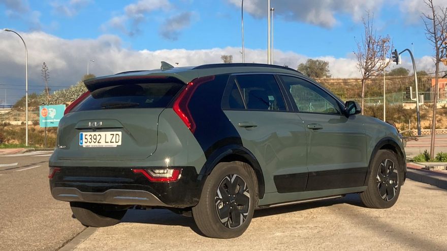 Un peso contenido y un tamaño compacto juegan a favor de la eficiencia del e-Niro.