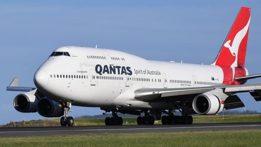 24 horas y 24 minutos: un avión comercial completa el vuelo sin escalas más largo de la historia