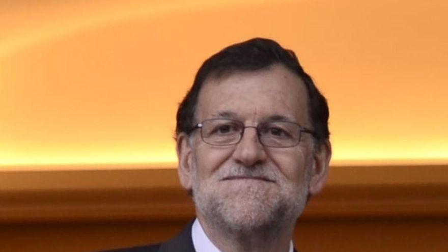 Rajoy defiende a Soria: "un buen amigo" con un "nivel de exigencia" que "no han demostrado otros dirigentes políticos"