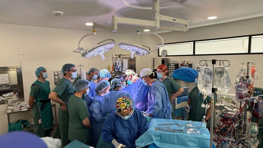 Equipo sanitario del Hospital Santa Ana de Motril (Granada).