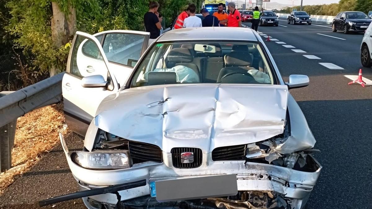 Estado de uno de los vehículos en el accidente | 061CORDOBA