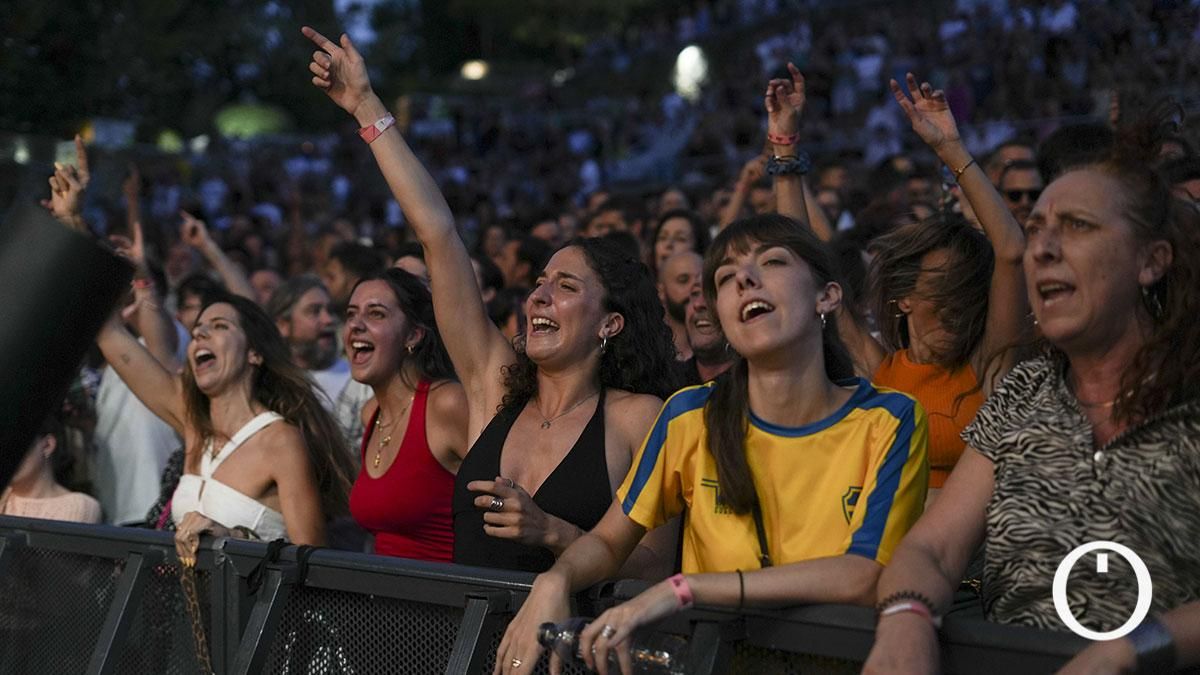 El concierto de Sexy Zebras en el Festival de la Guitarra, en imágenes