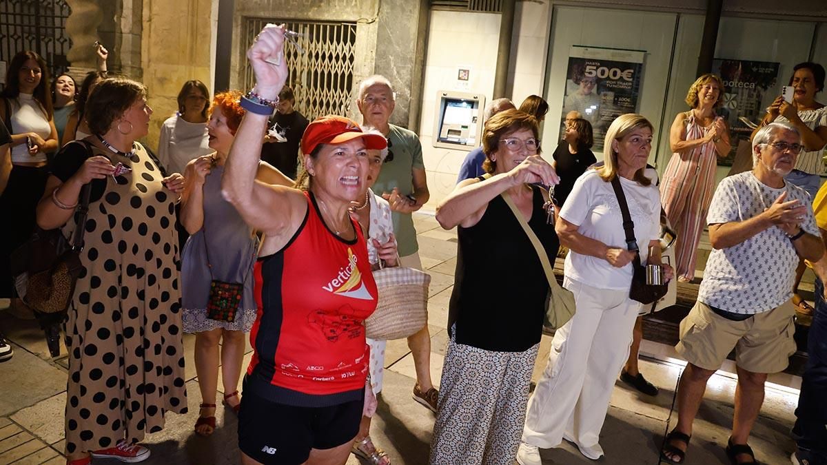 Una cacerolada pide en Córdoba el apoyo a los decretos de vivienda