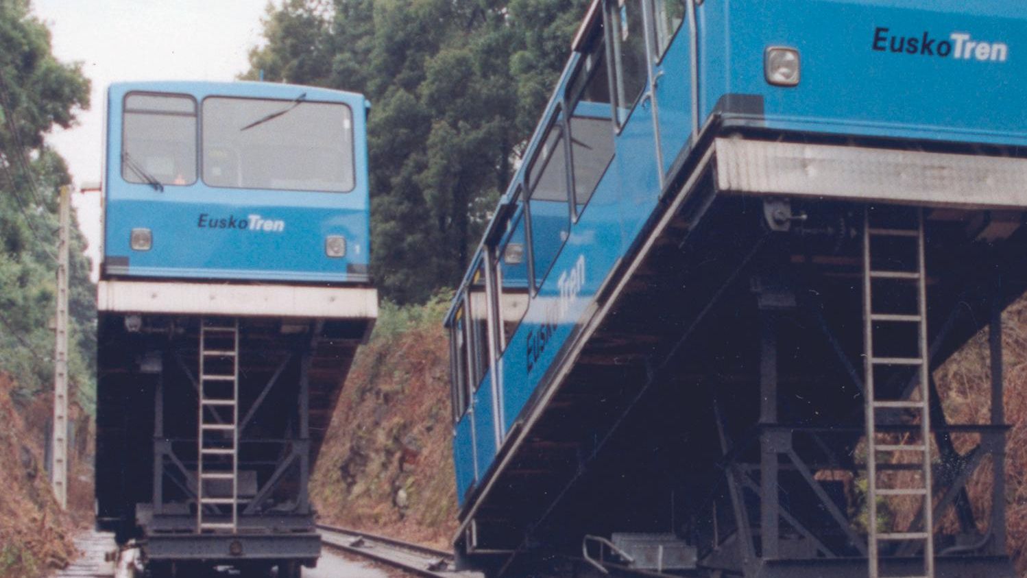 Euskotren: 40 años y 1.200 millones de viajes por las vías vascas