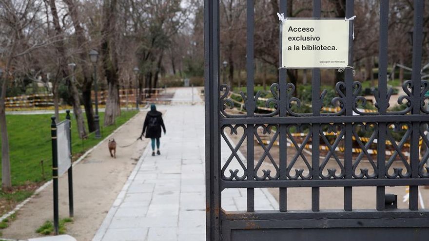 La puerta de entrada del Alcalde Sáinz de Baranda al parque del Retiro.