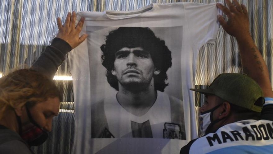 Quién es quién y de qué acusan a cada uno de los siete imputados por la muerte de Maradona