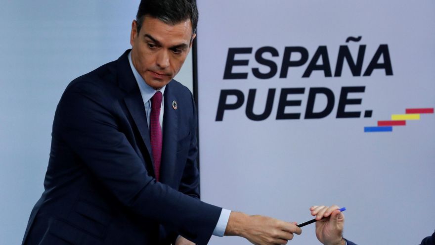 Sánchez defiende la solidaridad de toda España ante los migrantes en Canarias