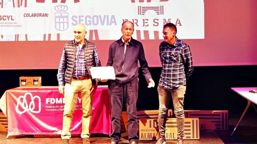 La Peña Gistredo ultima la Semana de la Montaña de Bembibre tras el premio a la trayectoria a su histórico Eloy Gundín
