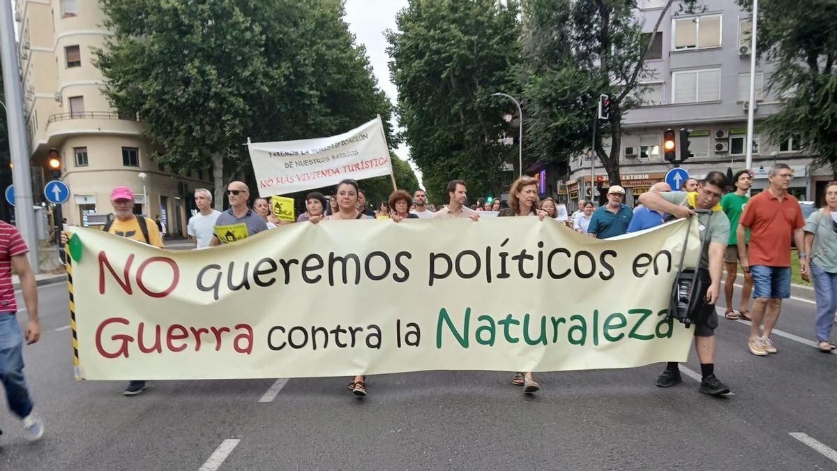 Vecinos de Arganzuela convocan una manifestación contra "la intolerable censura" de las Fiestas de la Melonera