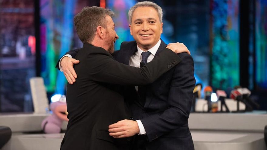 Pablo Motos recibe de nuevo a Vicente Vallés en la semana de invitados de 'El Hormiguero'