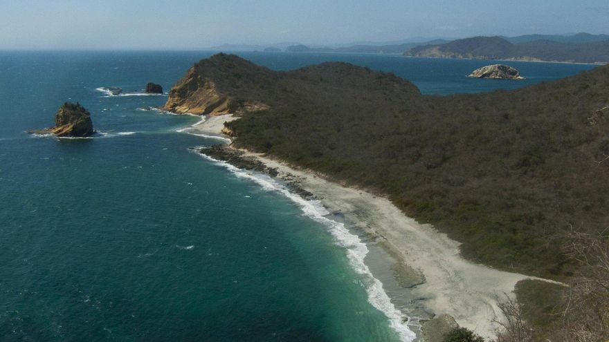Playa de Los Frailes. En muchas guías se la considera como la mejor de todo Ecuador.